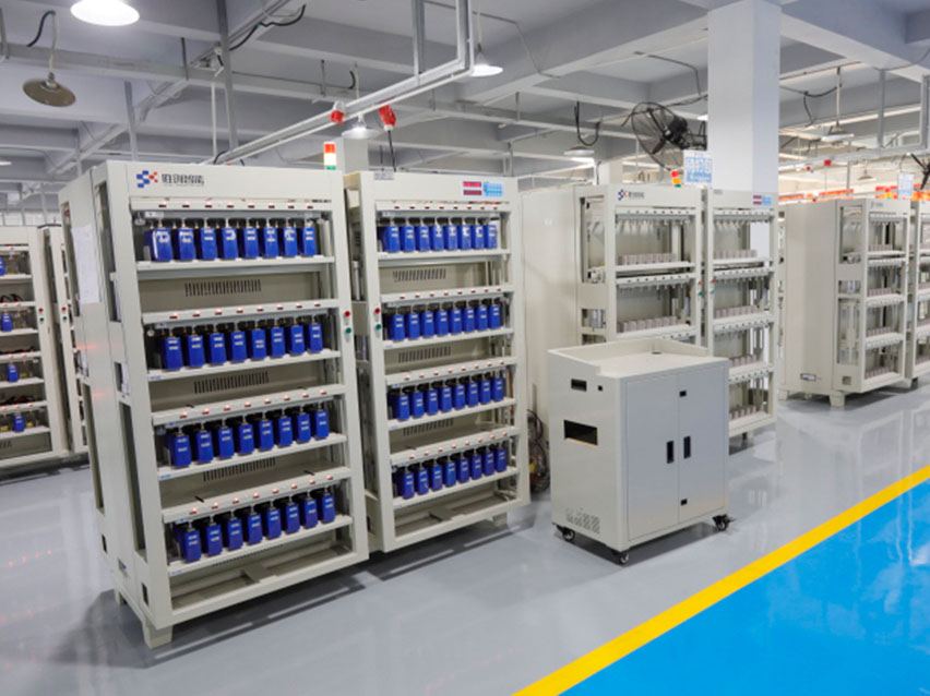 officina per la formazione di batterie a risparmio energetico