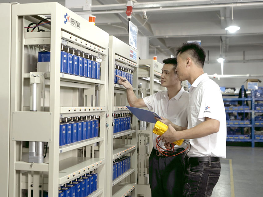 linea di produzione automatizzata domestica di batterie